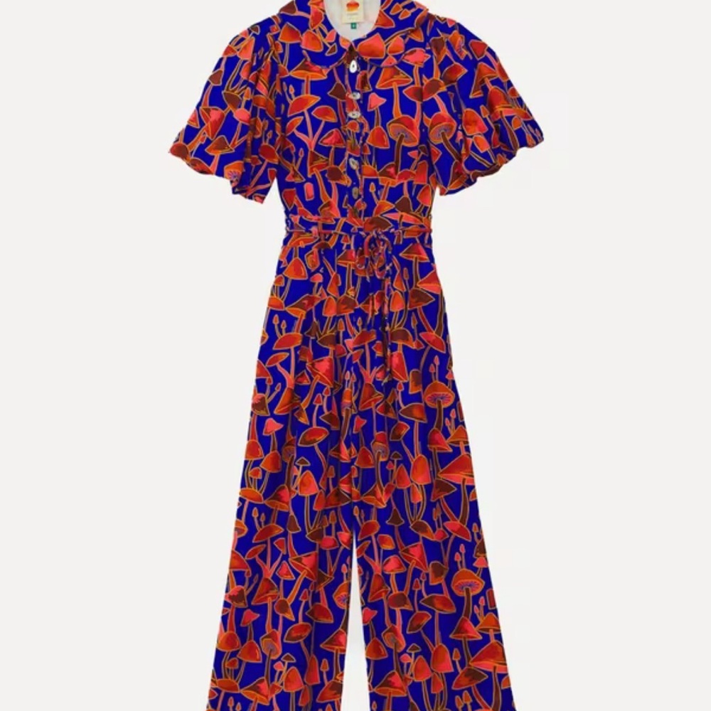 RARE ❣️FARM Rio Blue and Red Floral Jumpsuit with Flutter Sleeves